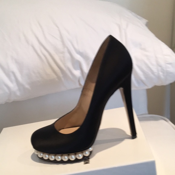 Nicholas Kirkwood black high heels - Picture 3 of 8